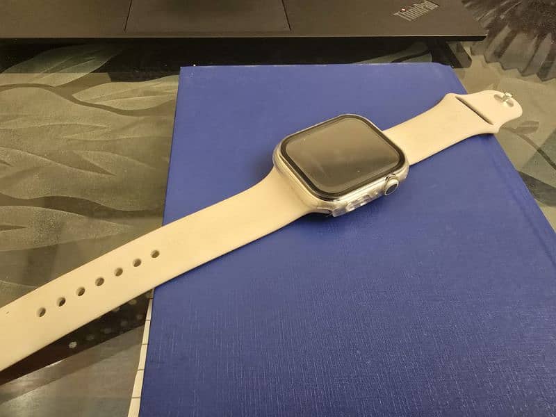 Apple Watch Series 9 (45mm) 5