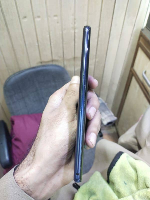 One Plus 7 Pro 3