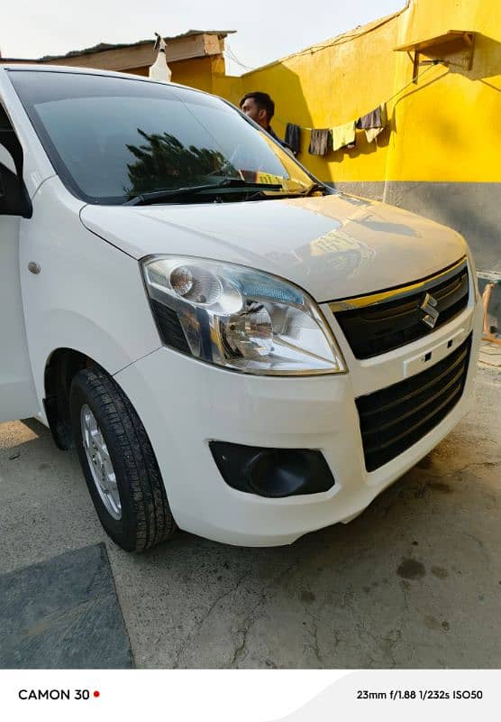 Suzuki Wagon R 2018 1