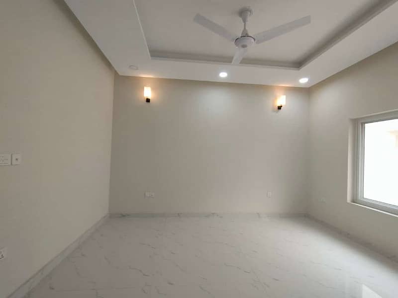 A Brand New House Of 01 Kanal Available For Rent 3