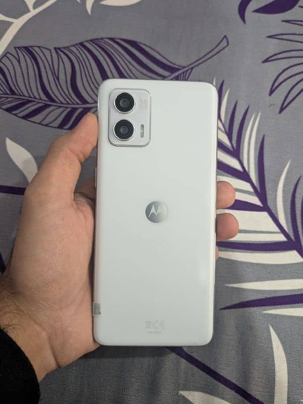 Moto g73 5G in mint condition 0