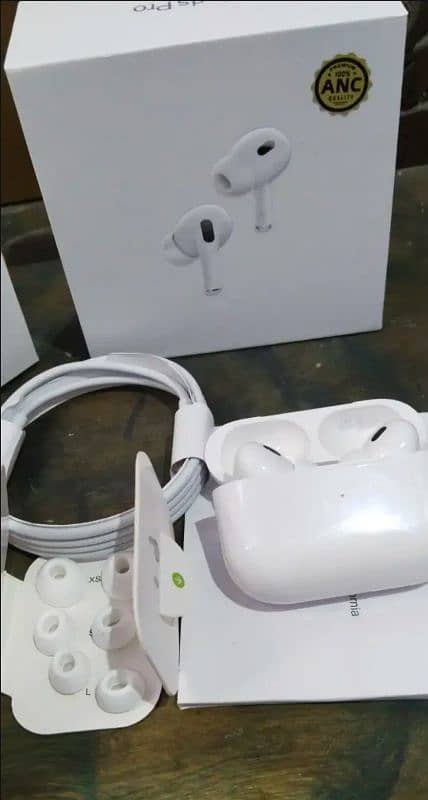 Apple Airpods Pro 2 (2nd Generation) ANC activated 6