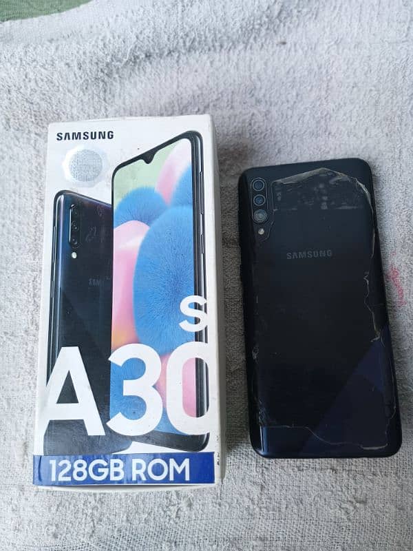 samsung galaxy a30s prism crush balck 1