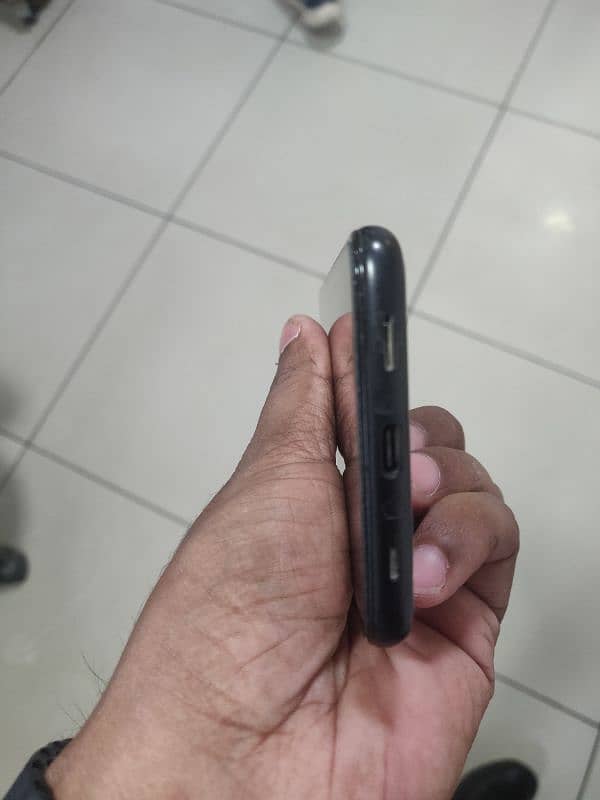 Google Pixel 4a5G 5