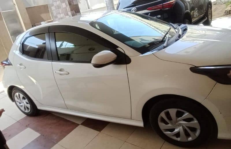 Toyota Yaris 2022 hatchback 1