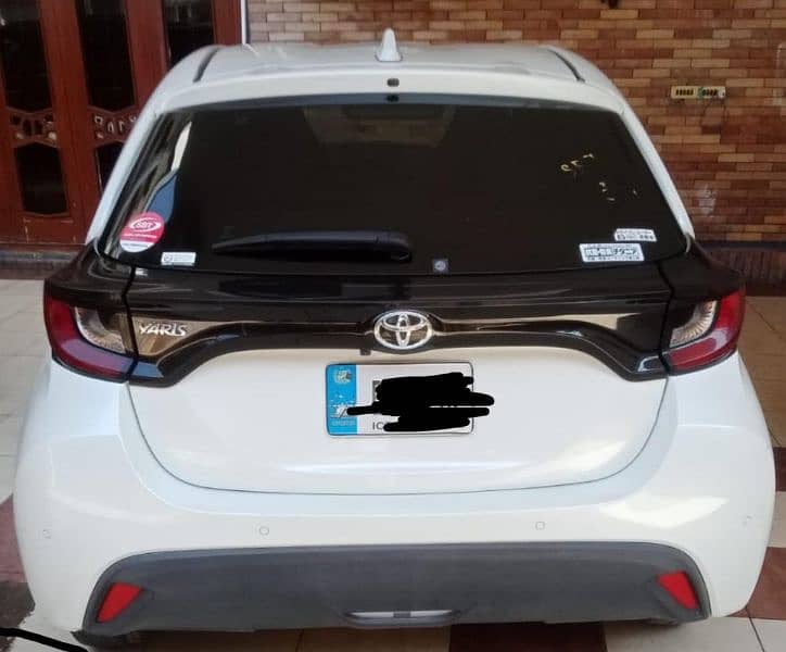 Toyota Yaris 2022 hatchback 2