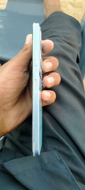 Oppo Reno 11f condition 10/10 1