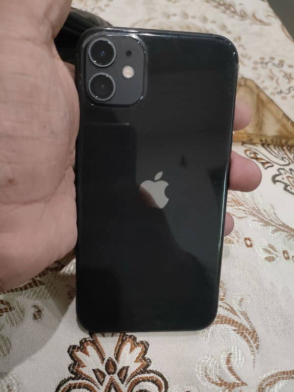 iphone 11 JV 64gb not even a single scratch 0