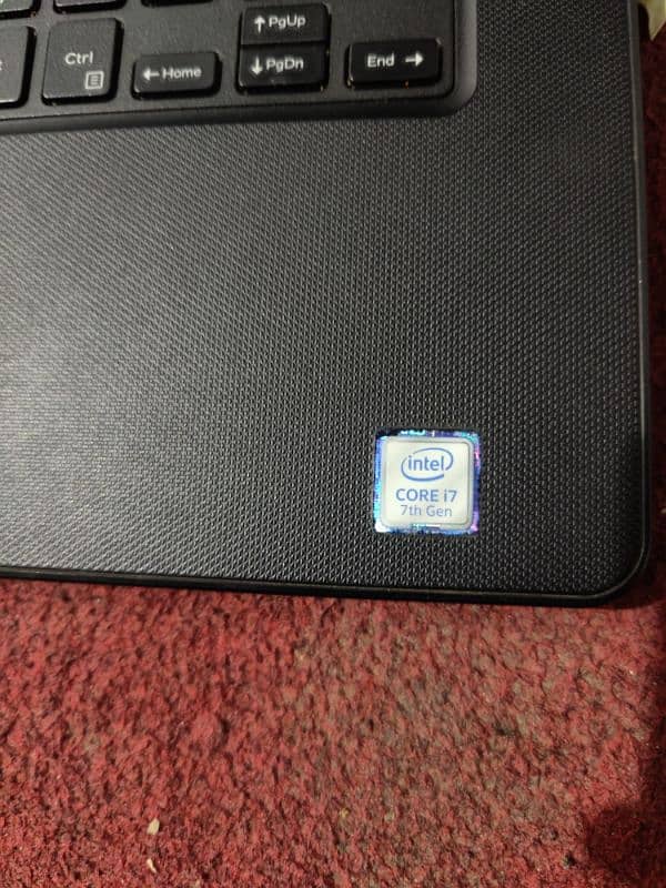 Dell I7 7th Generation 16Gb Ram 256GB ssd 1