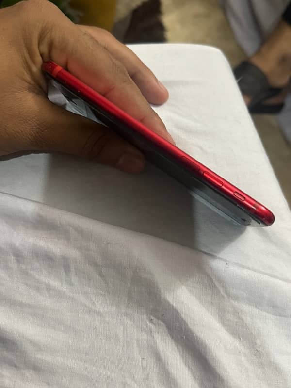 iphone 7 red colour 32gb jv 5