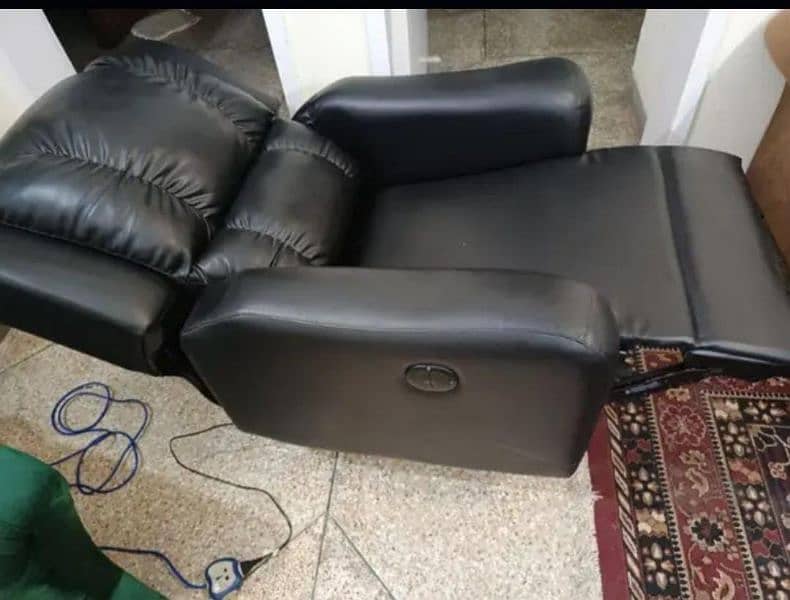 recliner 2