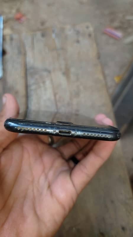 iPhone 7 Plus 10/8 condition all ok pta prove 4