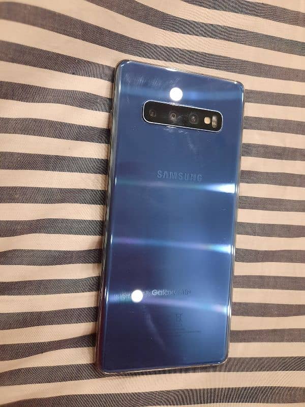 Samsung Galaxy S10+ [8GB+128GB] 0