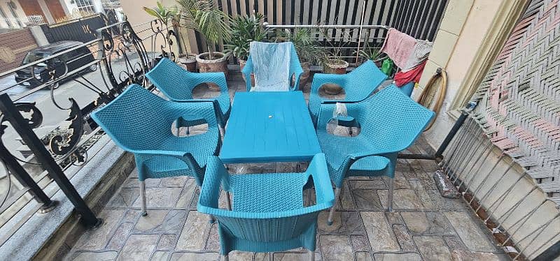 Super Fine Plastic Outdoor Table and Chairs Urgent Selling 11