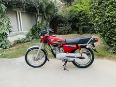 Honda CG125 2017BModel original bike condition best for 2019 and 2020