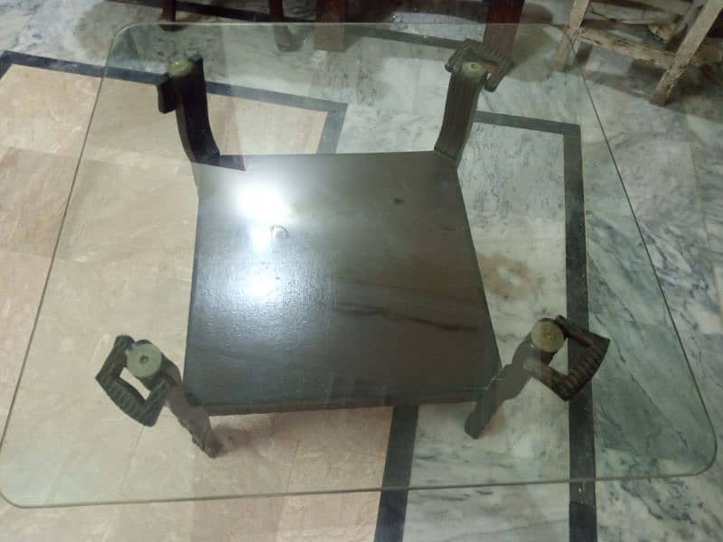 5mm center table for sale3.5×4.00 size 1