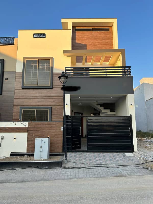 5 Marla Beautiful Front Design Double Storey House Available For Sale Kohistan Enclave 0