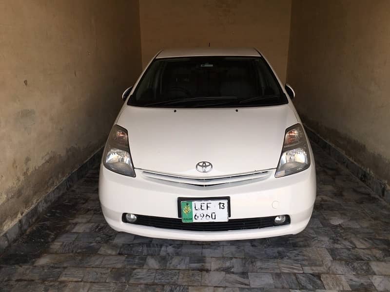 Toyota Prius 2011 3