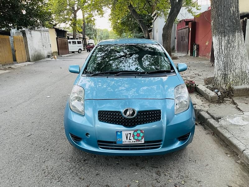 Toyota Vitz 1000cc Lush Condition 2