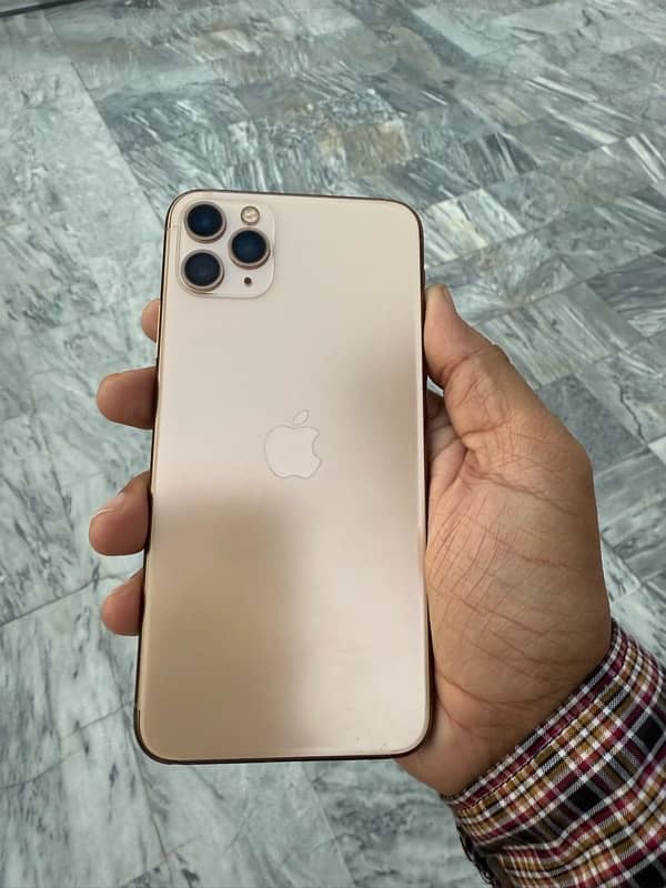 IPHONE 11 PRO MAX 256GB 5