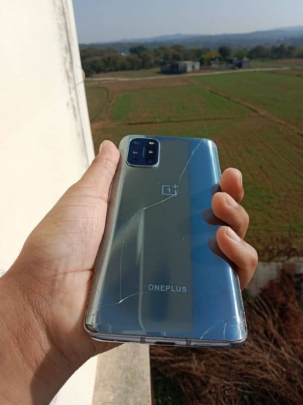 One plus 8t approved  back break. front cam ka sath dot ha 3