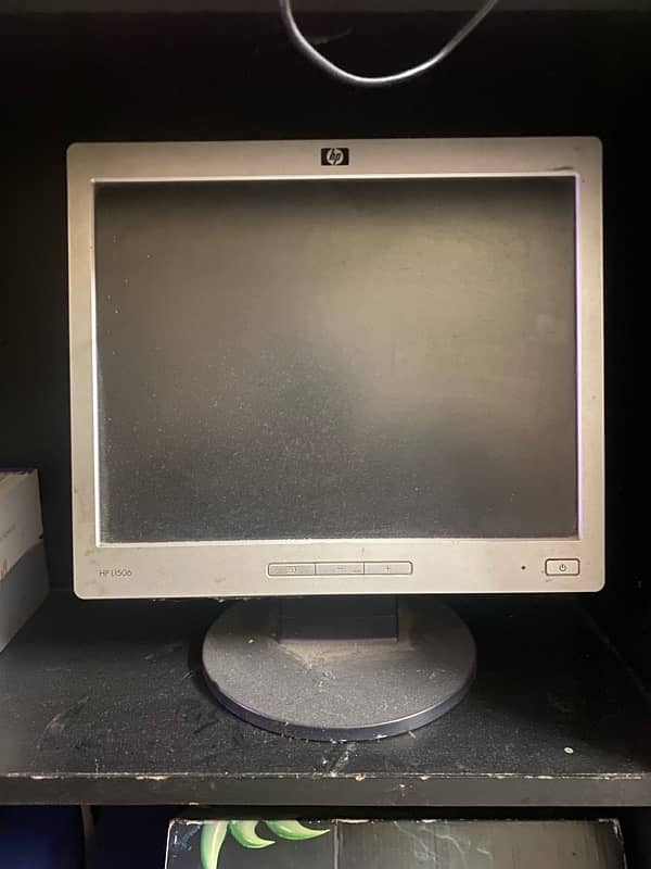 used lcd for sale 0