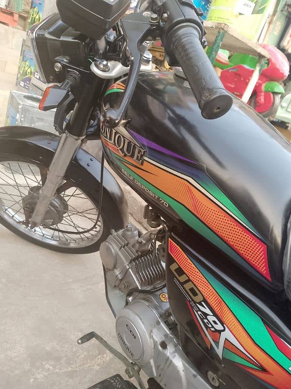 ok bike ha koi kam nhi ha 5