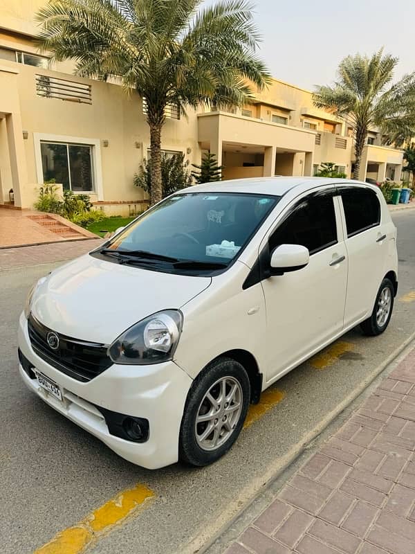 Daihatsu Mira 2015 0