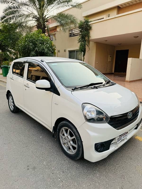 Daihatsu Mira 2015 2