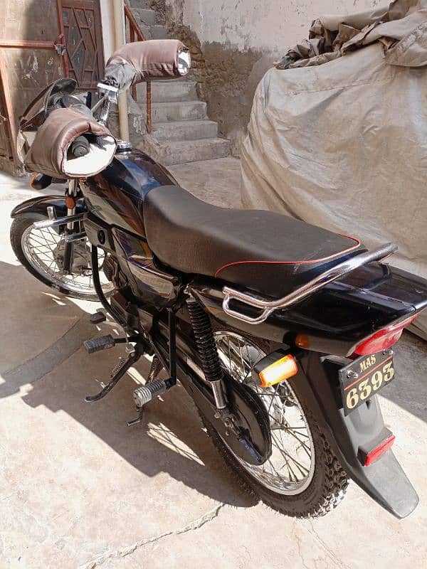 Honda prider 100cc 8