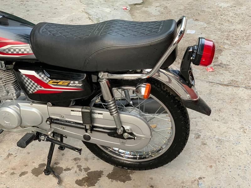 honda 125 2024 4