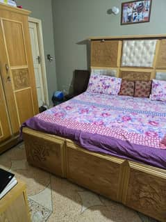 Used king size bed for sale