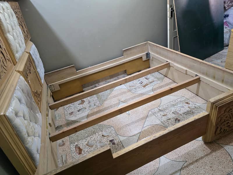 Used king size bed for sale 4