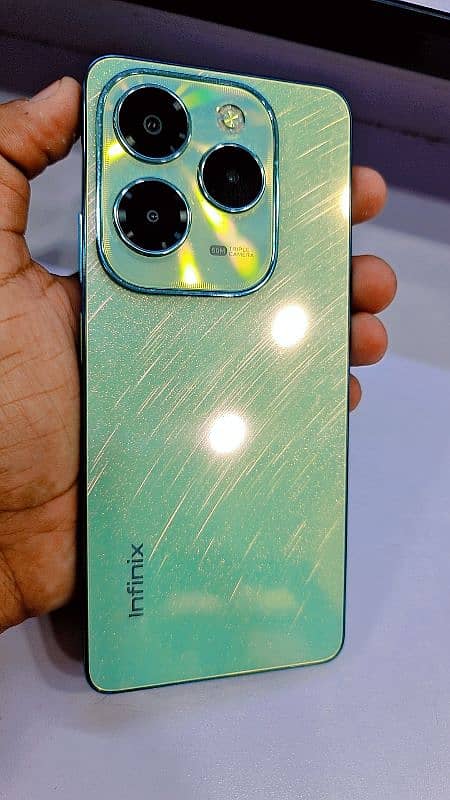 Infinix Hot 40 0