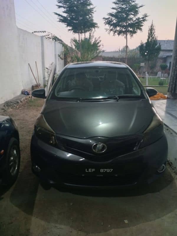 Toyota Vitz 2013 3