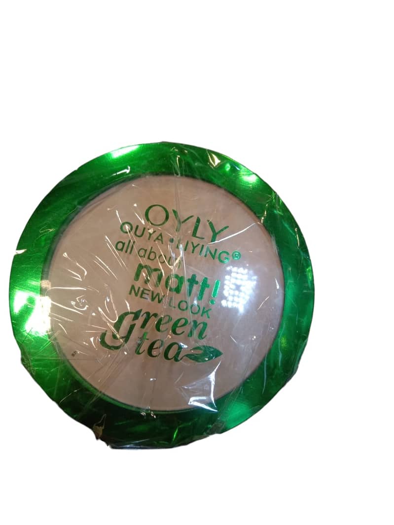 Aloe Vera BB Face Powder - Makeup Kit - OYLY 3