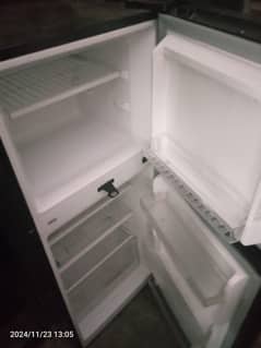 dawlance small fridge