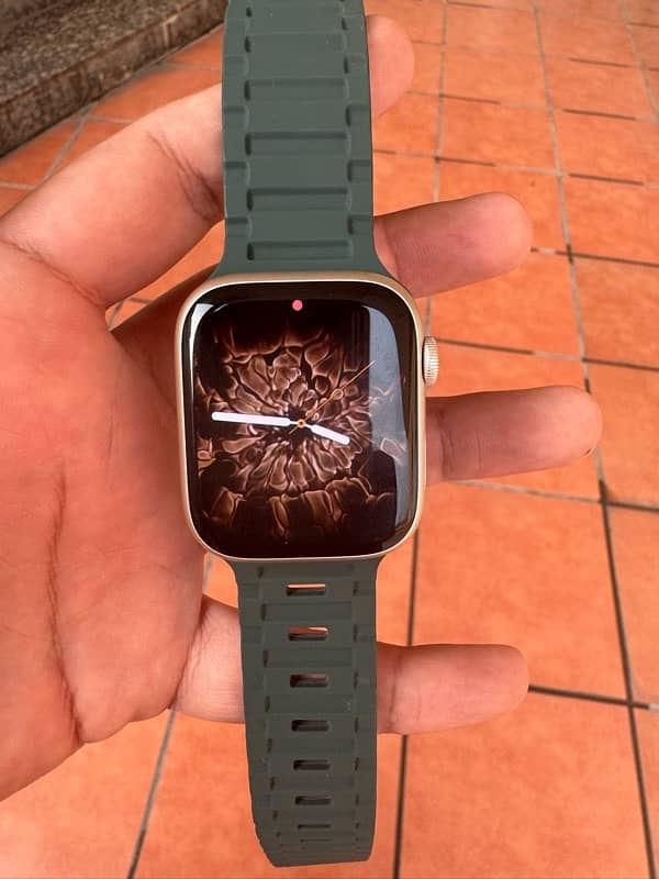 Apple Watch Series 7 2