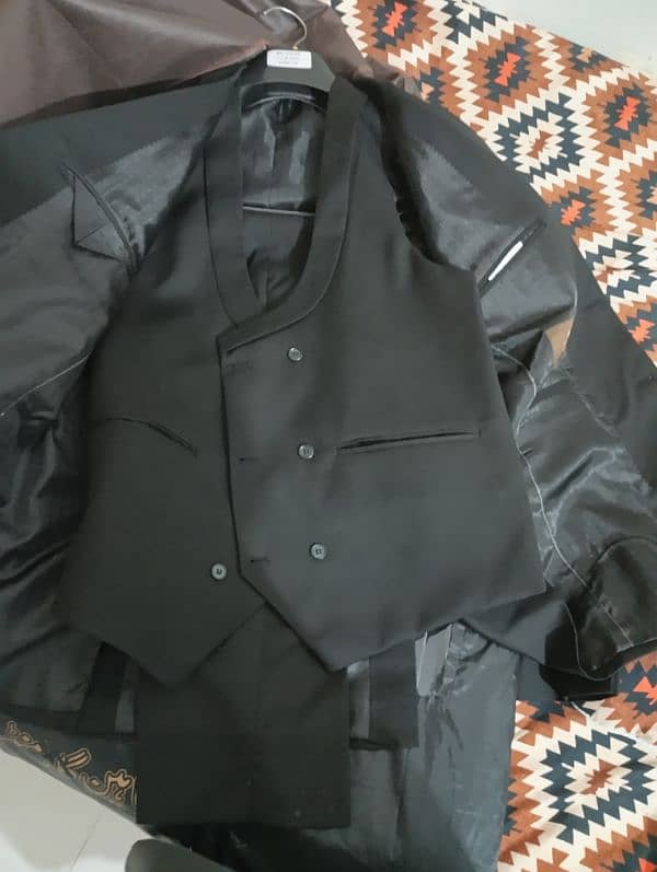 two piece three piece suits in very reasonable price 4