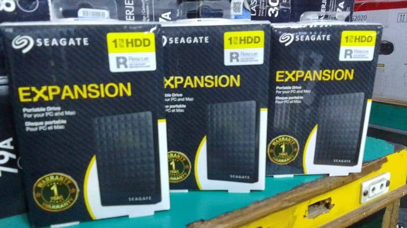 Seagate 1Tb portable HDD New 0