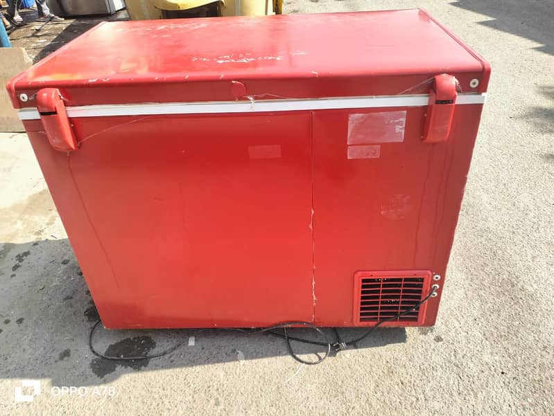 C D freezer singel door (0306=4462/443) powerseet 9