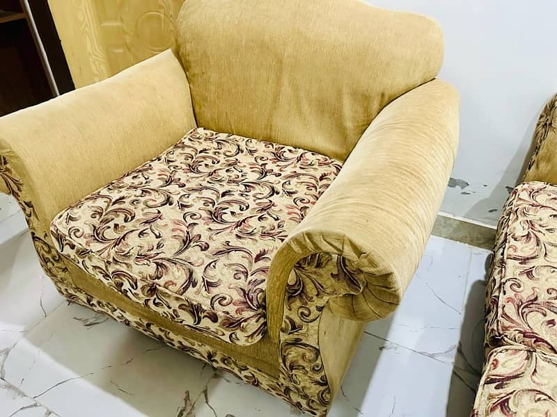 Seven-Seater Sofa Set for Sale (7 seater sofa set) 2