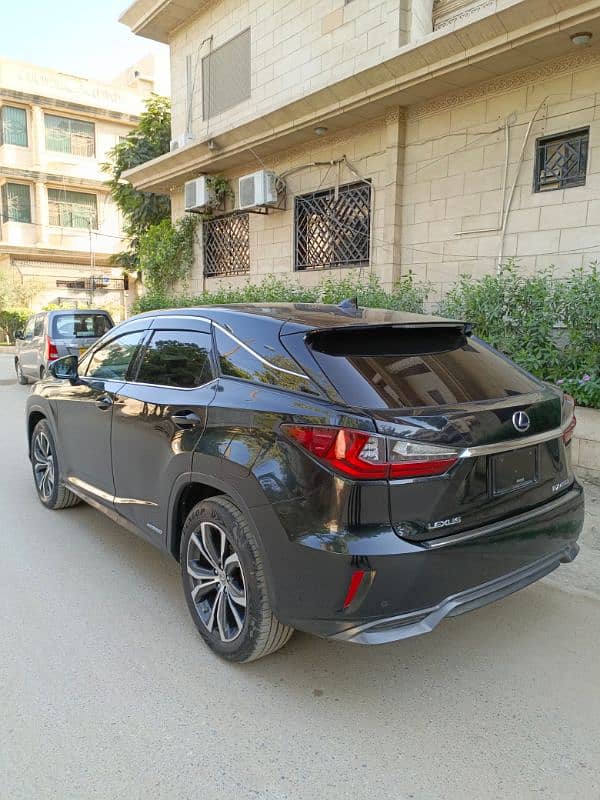 Lexus RX Series RX-450h Hybrid Model 2016/2022 4