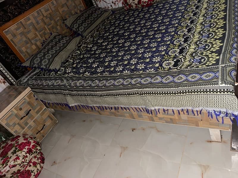 King size bed for sell 1