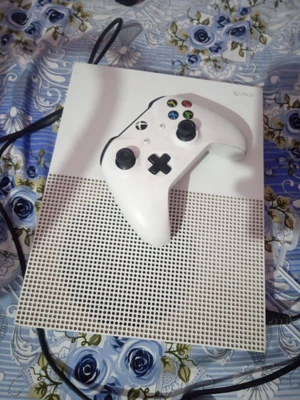 X BOX ONE S HDMI 0