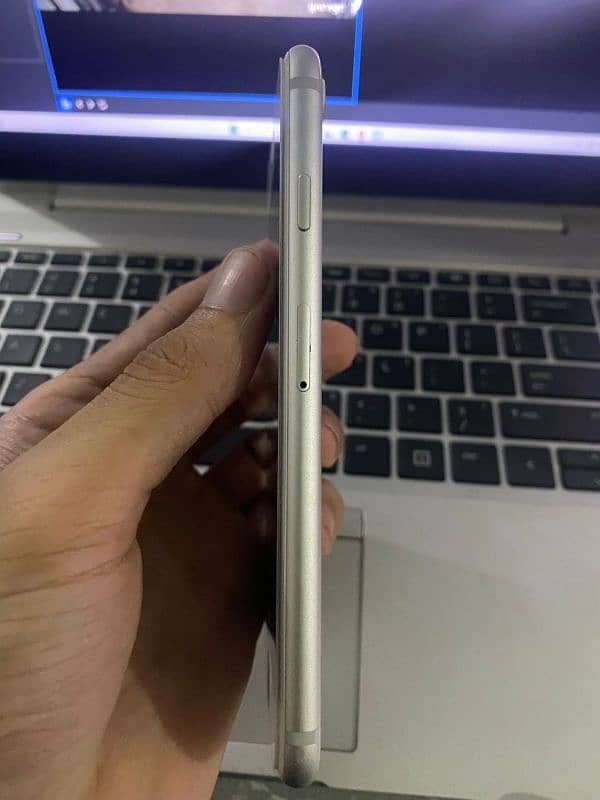 iPhone 7 32GB Non Pta factory unlock 3