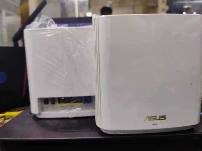 ASUS XT 8 WIFI 6 AX 66000 MESH  LONG RANGE MESH SYSTEM 3