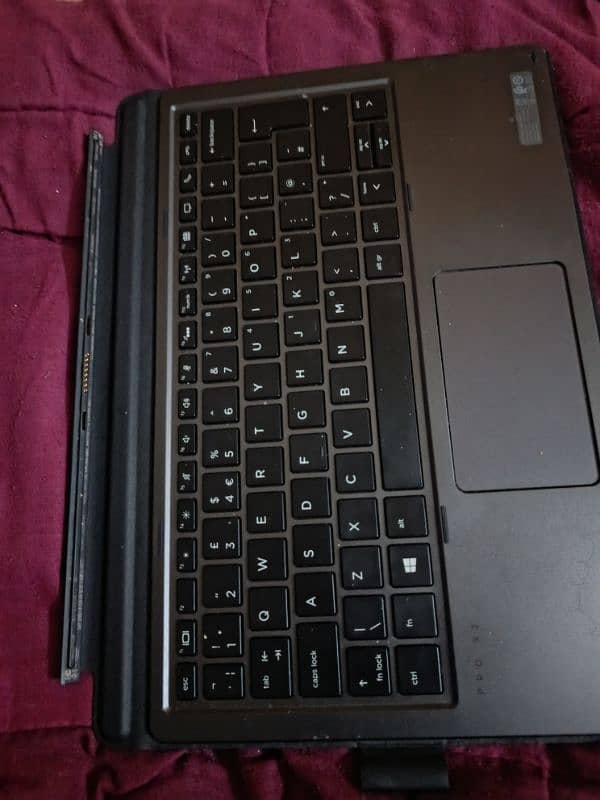 HP Pro x2 612 G2 7