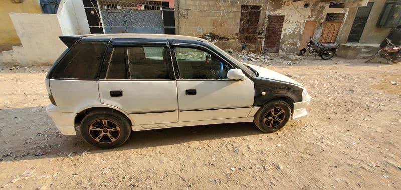 Suzuki Cultus VXL 2005 4