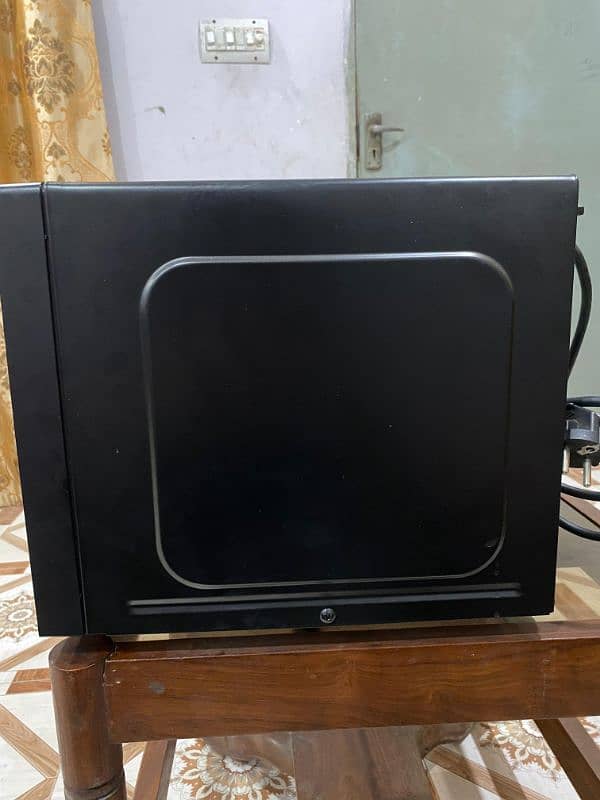 Haier Microwave Oven with Grill 4